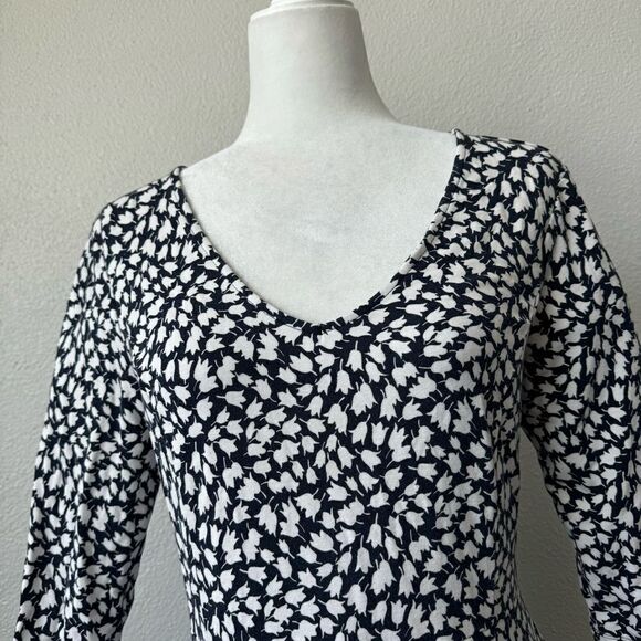 Lark & Ro Pullover Dress Blue White Floral SZ L - Picture 4 of 13